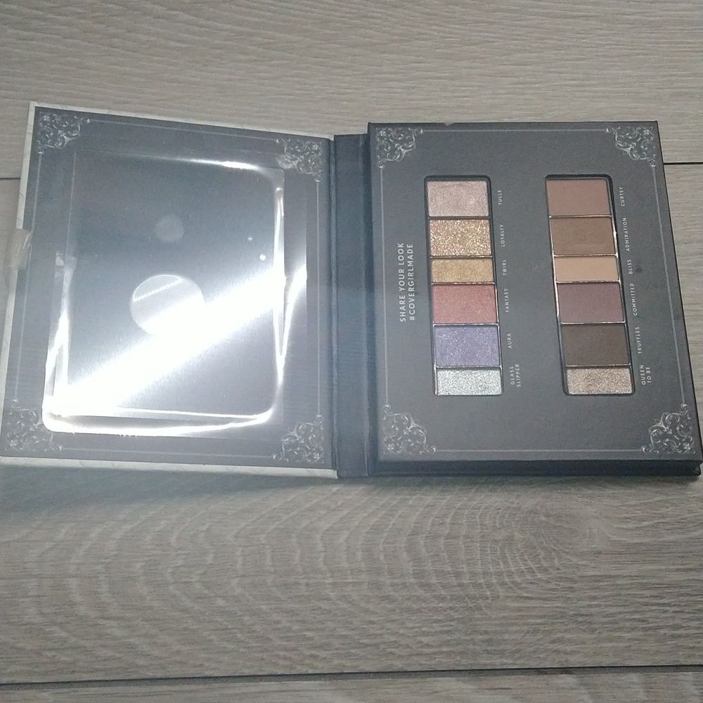 Covergirl Eyeshadow Palette - 12 Shade Neutral Shimmer Matte - NWT - Picture 2 of 4